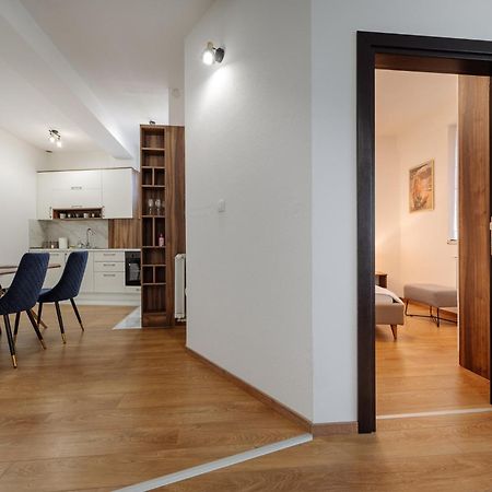 Apartman Square Trg Prijedor Extérieur photo