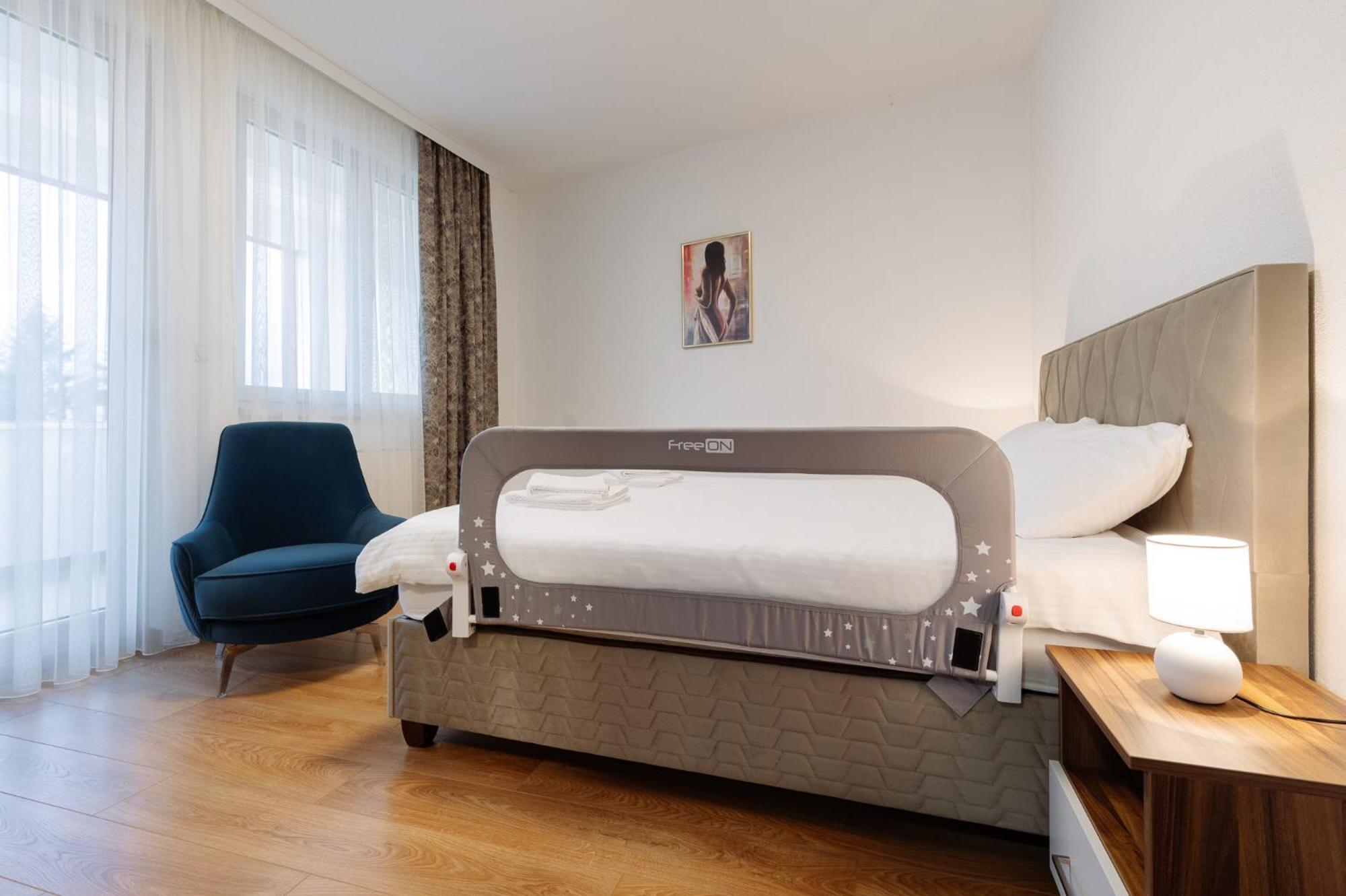 Apartman Square Trg Prijedor Extérieur photo